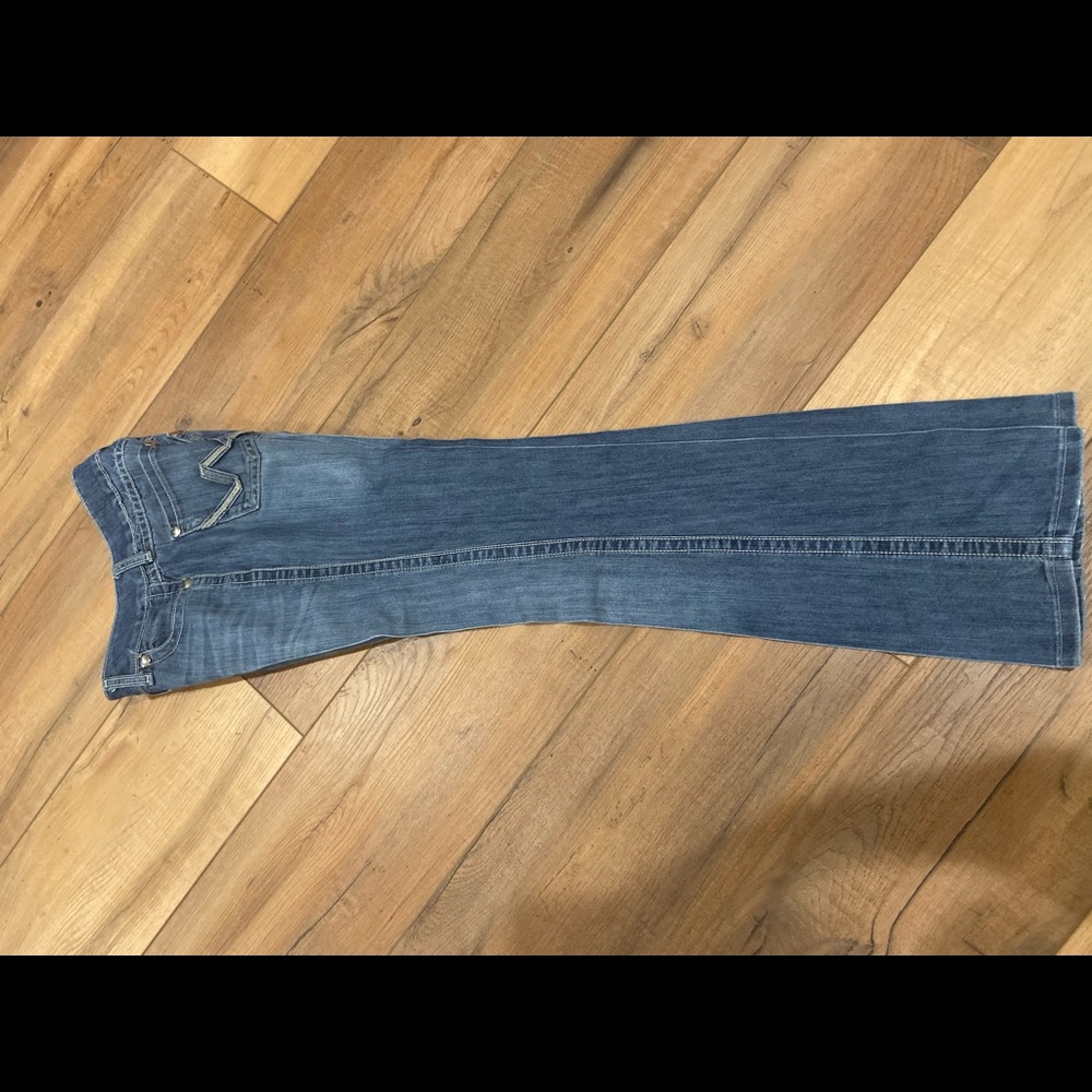 Women’s wrangler Mae jeans